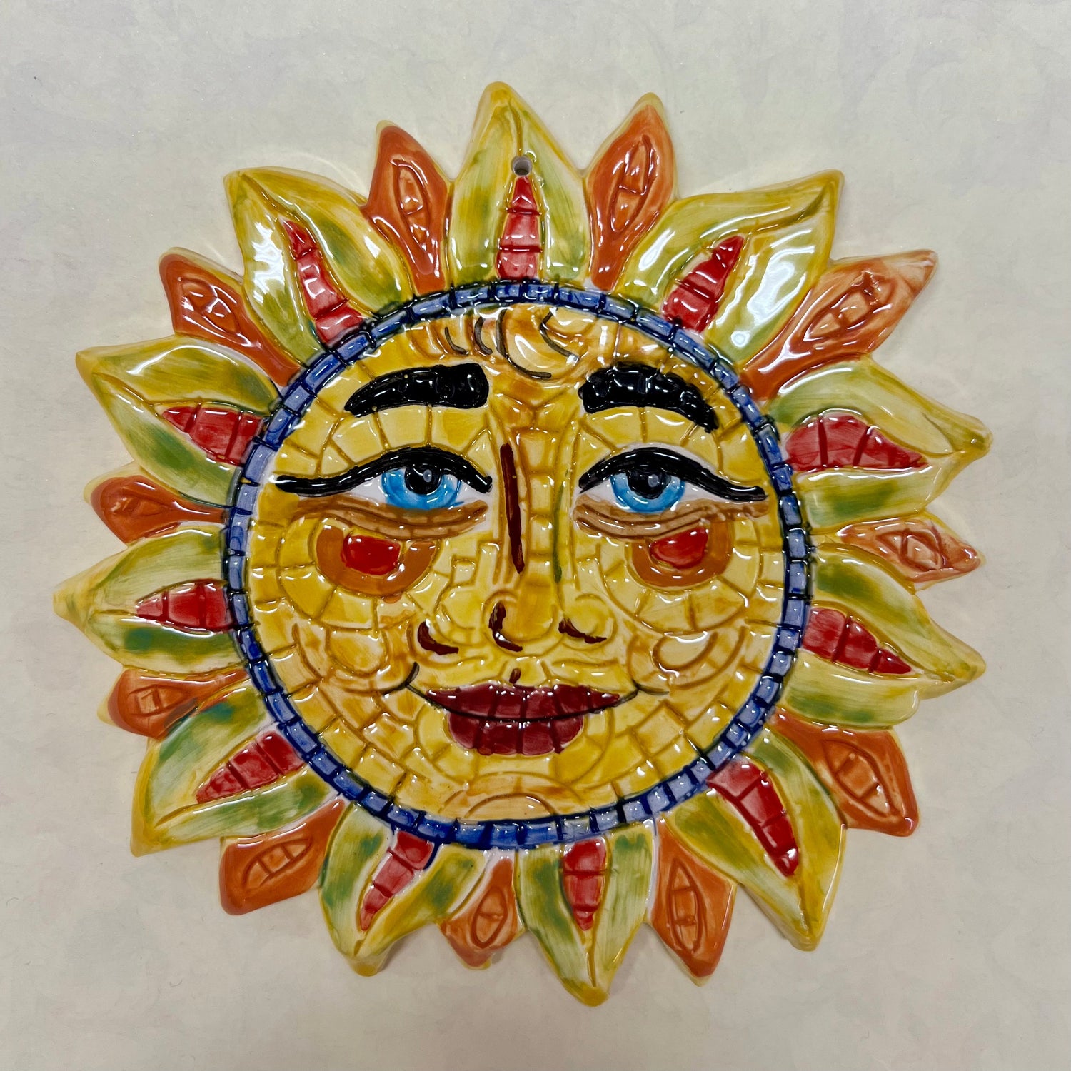 SOLI IN CERAMICA DIPINTI A MANO