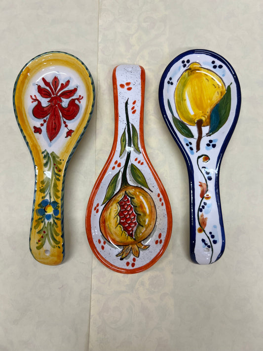 POGGIAMESTOLI CERAMICA DERUTA DIPINTI A MANO
