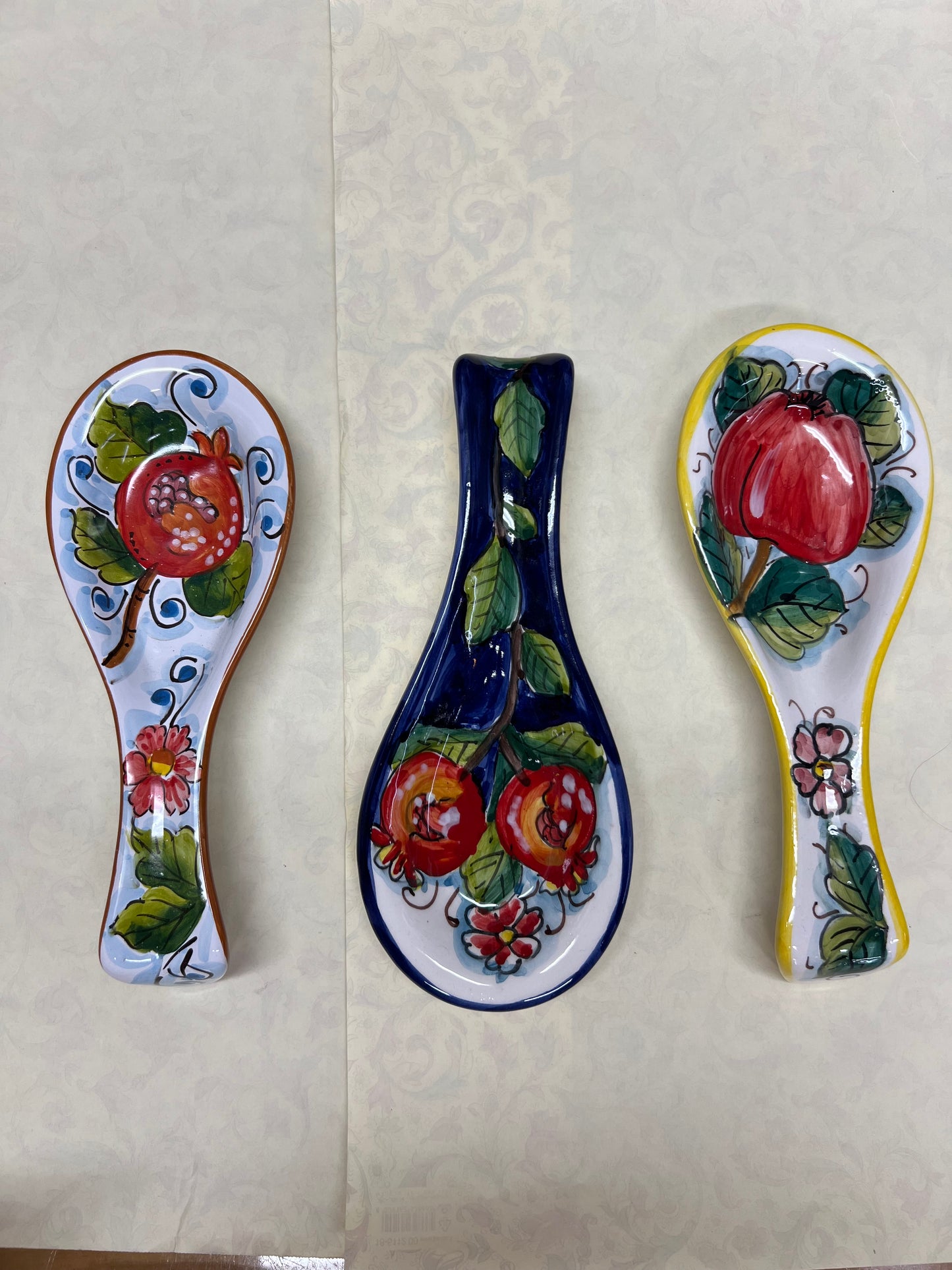 POGGIAMESTOLI CERAMICA DERUTA DIPINTI A MANO