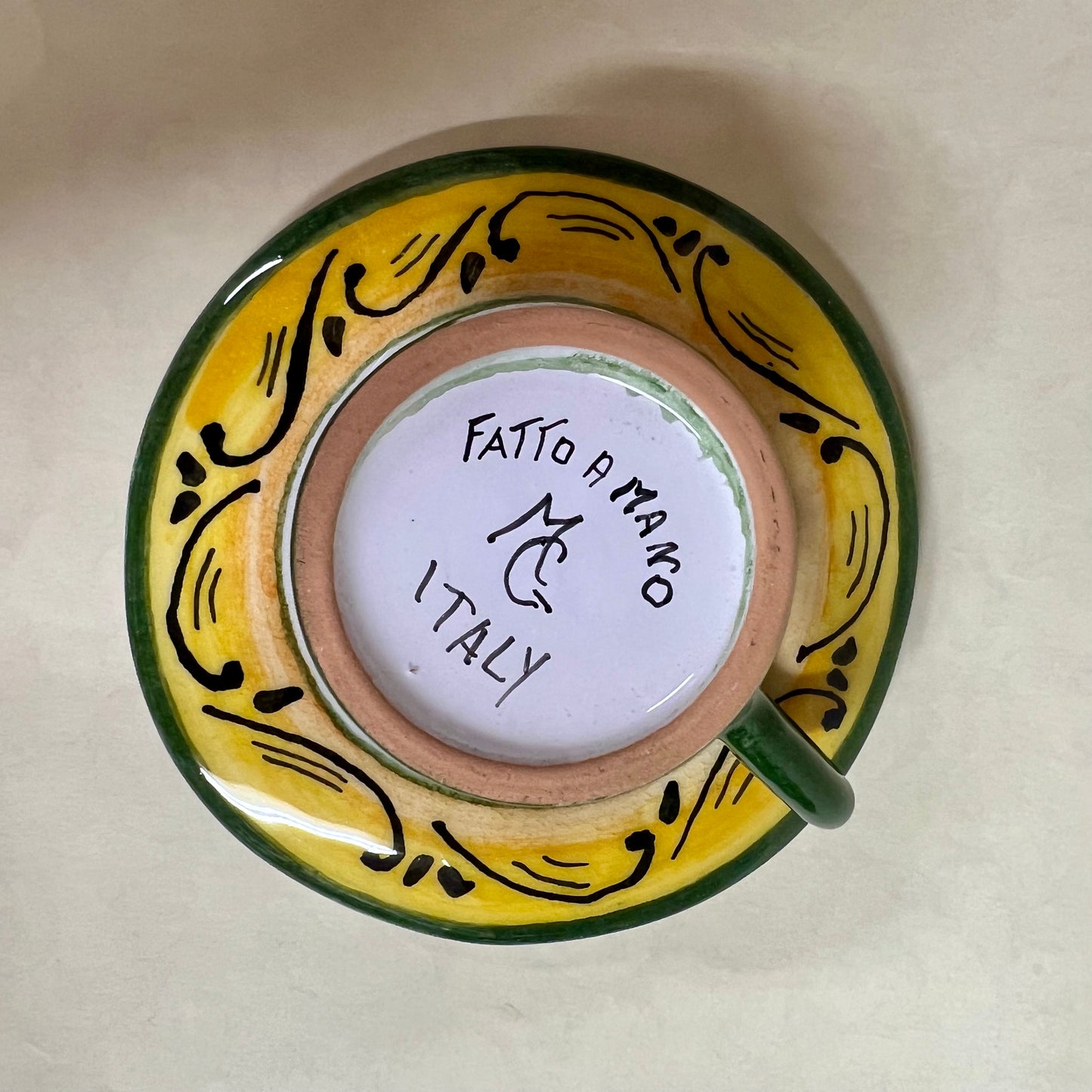 TAZZINA DA CAFFE' IN CERAMICA DIPINTA A MANO